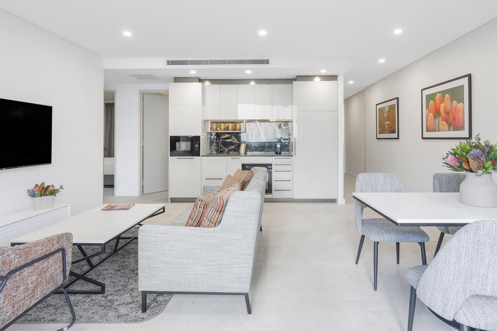 Meriton Suites Camberra Exterior foto A typical apartment interior
